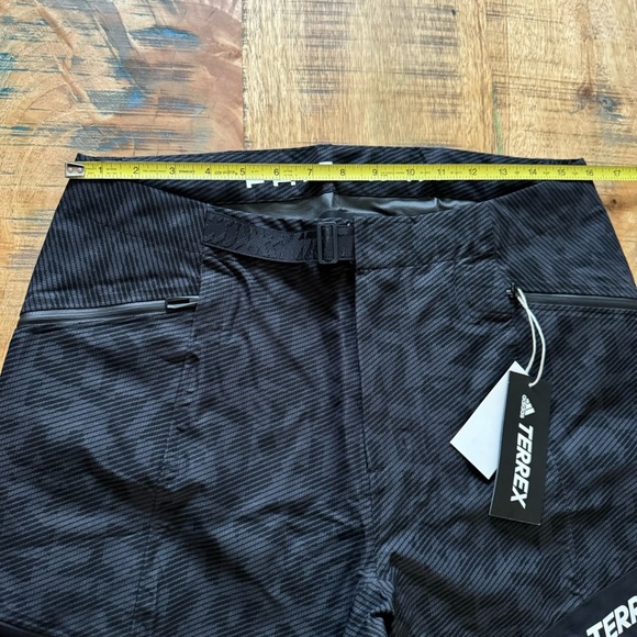 adidas Terrex Primeknit Waterproof Hiking Pants Size Medium - Picture 11 of 17
